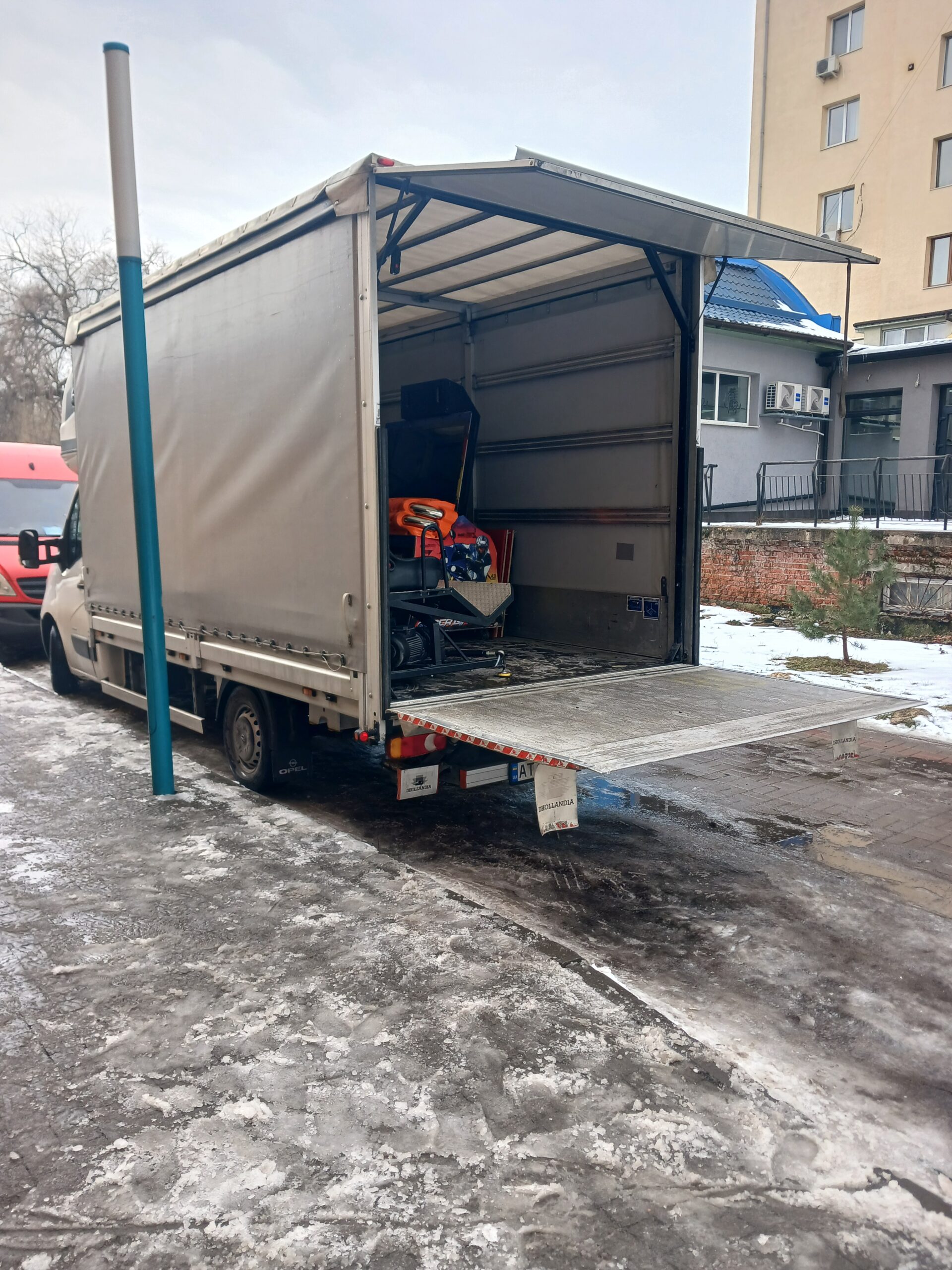Послуги Вантажників/Вантажні Перевезення!!!
